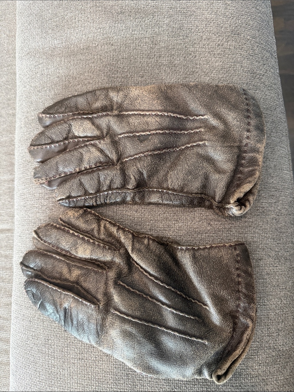 Vintage 1990s Isotoner Men's Leather Gloves with Cashmere Lining - Brown Large